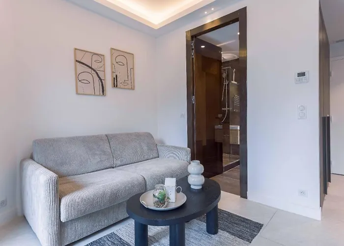 Charlie - Bd De Lorraine *