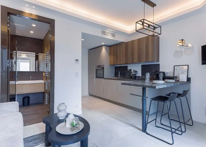 Charlie - Bd De Lorraine كان