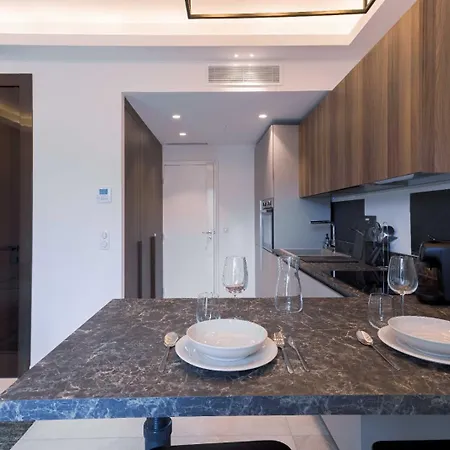 Charlie - Bd De Lorraine Apartment Cannes