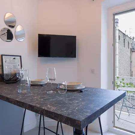 Charlie - Bd De Lorraine * 칸느